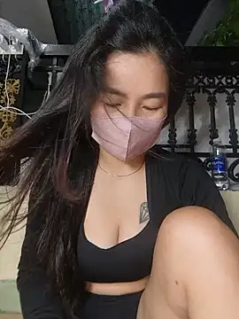 Snapshot of lyna_bl chatting on July 2026 01:48:02 PM lyna bl online show from July 2026 01:48:02 PM
