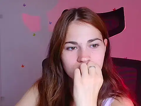 Loon Amore online show from September 2025 06:24:01 AM