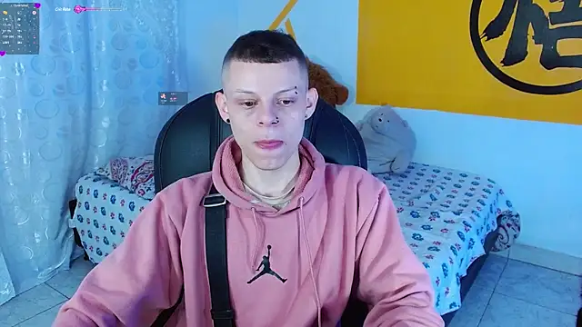 Snapshot of Matthew_Boy_ chatting on December 2024 08:05:02 AM Matthew Boy online show from December 2024 08:05:02 AM