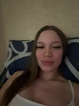 bunnyrich online show from March 2026 08:10:01 PM