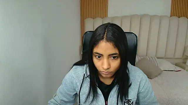 shaneelle online show from March 2026 03:03:02 AM