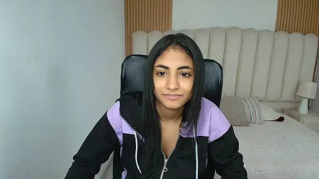 shaneelle online show from April 2026 03:04:02 AM