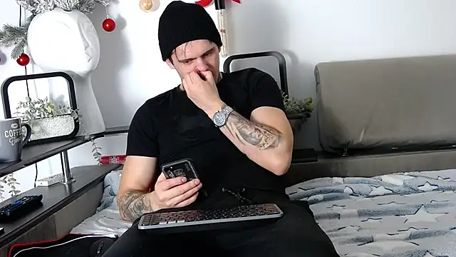 Snapshot of CarterCole chatting on December 2024 07:15:02 AM CarterCole online show from December 2024 07:15:02 AM