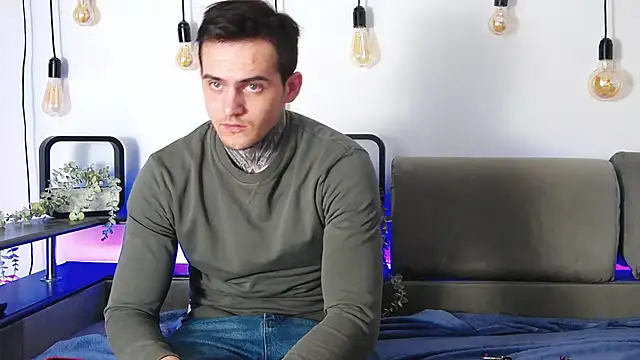 Snapshot of CarterCole chatting on January 2025 04:42:01 PM CarterCole online show from January 2025 04:42:01 PM