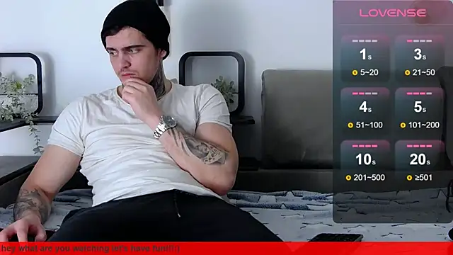 Snapshot of CarterCole chatting on February 2025 03:25:02 PM CarterCole online show from February 2025 03:25:02 PM