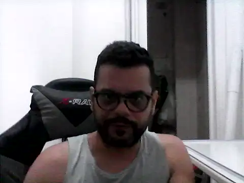 HornyBeachBoyBR online show from July 2026 01:21:02 PM