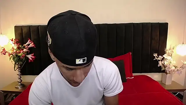 soft attraction online show from March 2026 07:53:02 PM