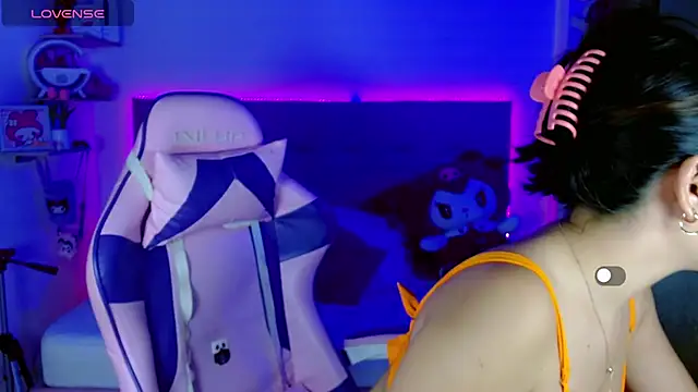 Snapshot of Kylie_brokee chatting on March 2025 09:11:02 PM Kylie brokee online show from March 2025 09:11:02 PM