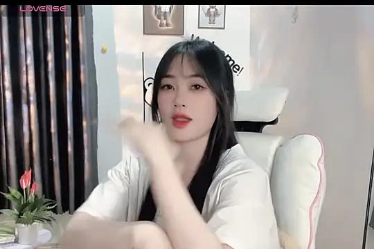  Aimy  online show from February 2025 06:48:01 PM