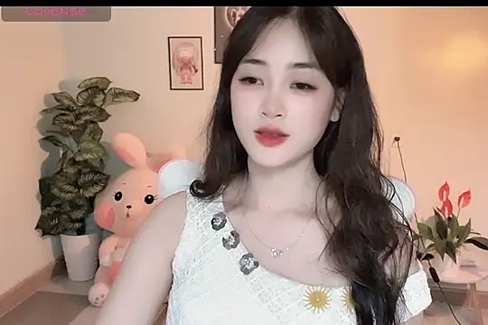  Aimy  online show from October 2025 04:33:01 PM