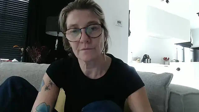 godinflower online show from September 2025 01:22:02 PM