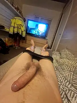 marcis222 online show from December 2025 11:21:01 PM