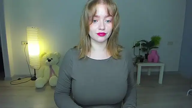 Snapshot of AidaPerry chatting on October 2025 04:17:02 PM AidaPerry online show from October 2025 04:17:02 PM