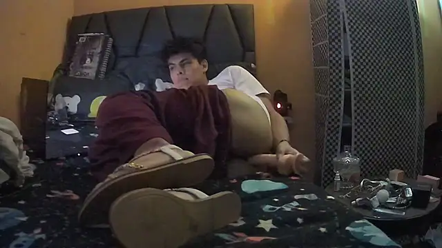 diegotorresd2312 online show from November 2025 02:10:01 AM