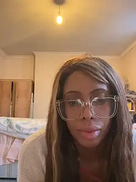 Snapshot of nolotymfcXo chatting on December 2024 09:00:02 AM nolotymfcXo online show from December 2024 09:00:02 AM