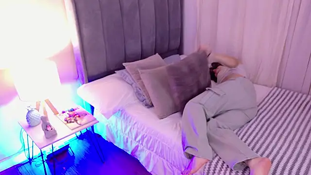 dakotaa   online show from March 2026 07:08:02 PM