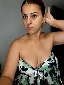 Snapshot of Nahiajhonson_ chatting on July 2026 11:24:02 AM Nahiajhonson online show from July 2026 11:24:02 AM