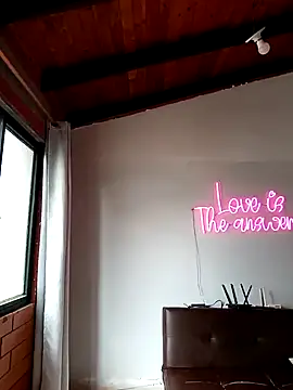 SamaraJay1 online show from January 2025 01:27:01 PM