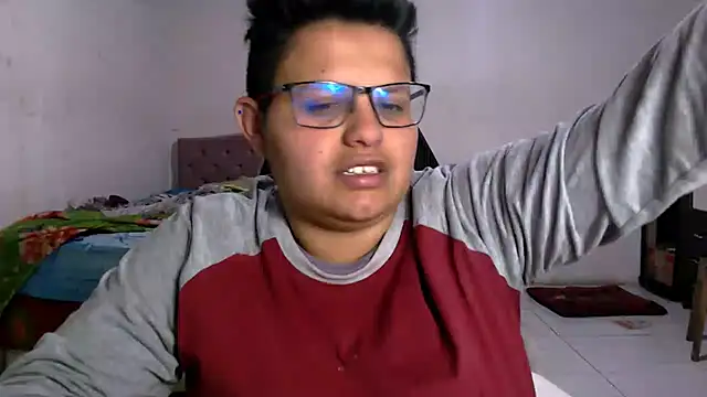 tatsumi nao online show from October 2025 06:36:01 AM