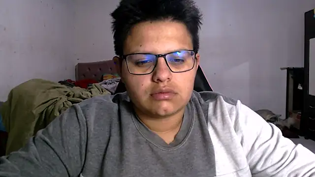 tatsumi nao online show from October 2025 03:51:02 AM