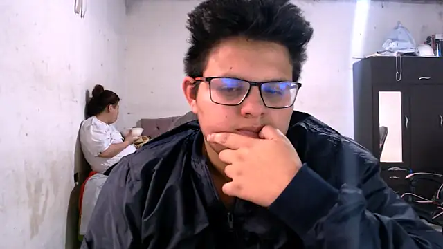 tatsumi nao online show from November 2025 07:02:02 PM