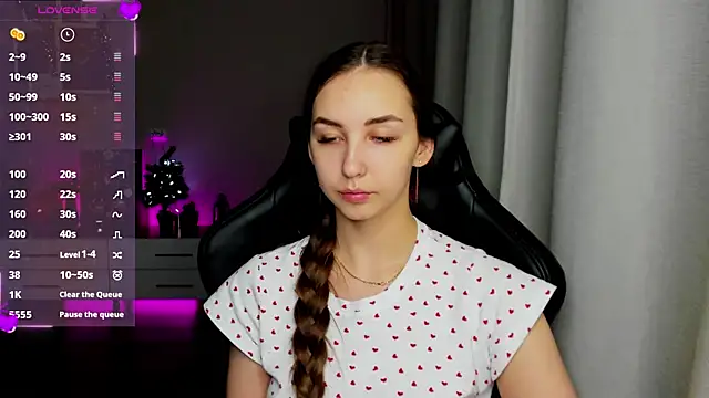 Sm0ly online show from December 2024 01:50:02 AM