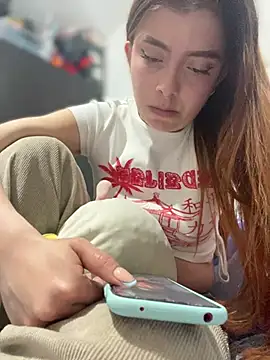 Cloew Marz online show from April 2026 12:55:01 AM