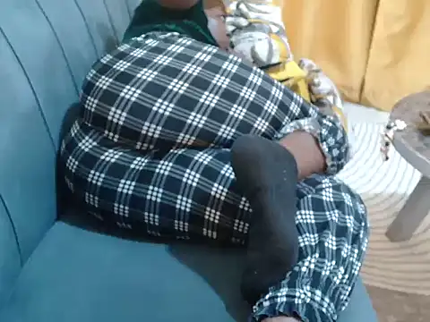 Snapshot of leslysexygirl chatting on January 2026 08:28:02 AM leslysexygirl online show from January 2026 08:28:02 AM