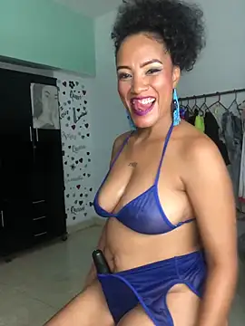 Snapshot of AdelaHaneix chatting on December 2024 10:04:02 PM AdelaHaneix online show from December 2024 10:04:02 PM