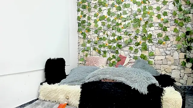 Pandora gu online show from December 2024 05:10:02 PM