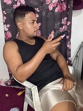 outropirocudo online show from June 2026 04:43:02 AM