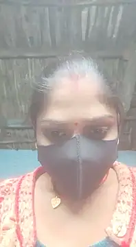 Snapshot of haymona chatting on February 2025 03:21:01 PM haymona online show from February 2025 03:21:01 PM