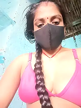 Snapshot of haymona chatting on March 2025 07:02:01 AM haymona online show from March 2025 07:02:01 AM