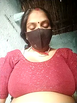 Snapshot of haymona chatting on July 2026 06:44:02 AM haymona online show from July 2026 06:44:02 AM