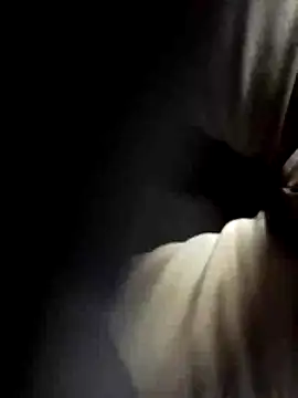 Policeman20742 online show from February 2025 01:48:01 PM