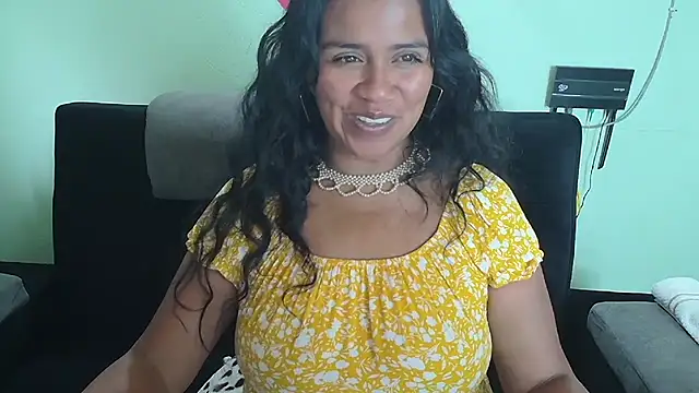 Snapshot of saggil23 chatting on February 2025 04:41:02 PM saggil23 online show from February 2025 04:41:02 PM