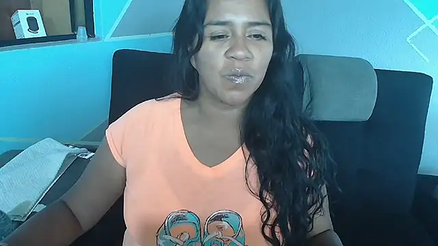 Snapshot of saggil23 chatting on June 2026 08:55:02 PM saggil23 online show from June 2026 08:55:02 PM
