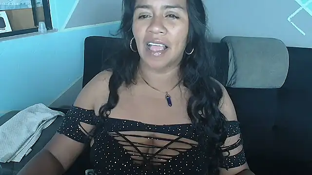 Snapshot of saggil23 chatting on July 2026 07:56:02 AM saggil23 online show from July 2026 07:56:02 AM