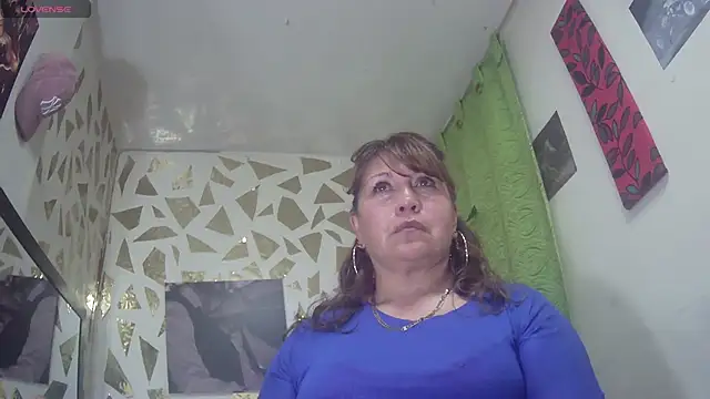Snapshot of Kazsandraa chatting on January 2025 03:41:01 AM Kazsandraa online show from January 2025 03:41:01 AM
