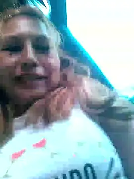 Kazsandraa online show from January 2026 04:22:02 PM