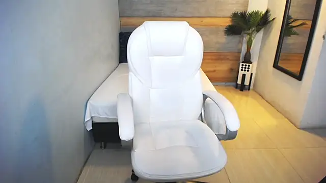 Snapshot of liseth_fox chatting on December 2024 01:58:02 AM liseth fox online show from December 2024 01:58:02 AM