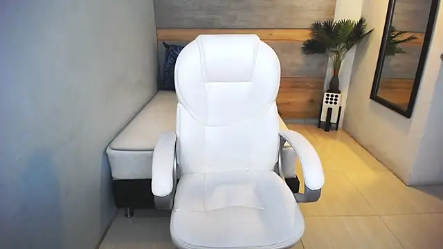 Snapshot of liseth_fox chatting on December 2024 02:16:01 AM liseth fox online show from December 2024 02:16:01 AM