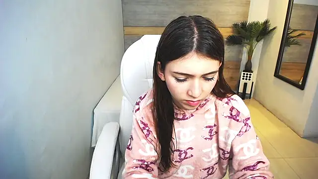 Snapshot of liseth_fox chatting on December 2024 01:43:02 PM liseth fox online show from December 2024 01:43:02 PM