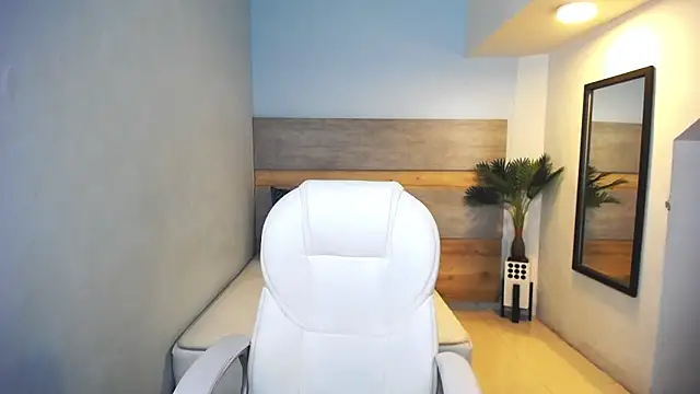 Snapshot of liseth_fox chatting on December 2024 07:40:02 PM liseth fox online show from December 2024 07:40:02 PM