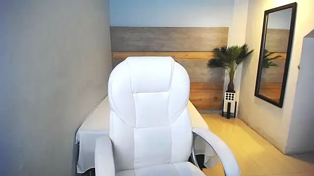 Snapshot of liseth_fox chatting on December 2024 10:42:02 PM liseth fox online show from December 2024 10:42:02 PM