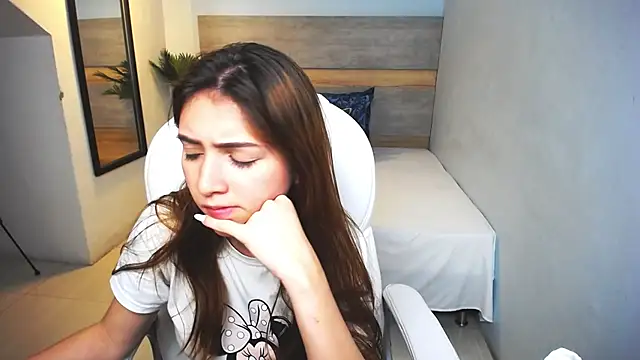 Snapshot of liseth_fox chatting on December 2024 10:11:02 PM liseth fox online show from December 2024 10:11:02 PM