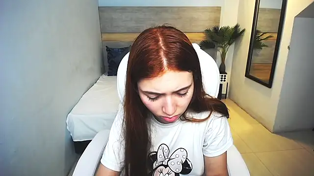 Snapshot of liseth_fox chatting on December 2024 03:33:02 PM liseth fox online show from December 2024 03:33:02 PM