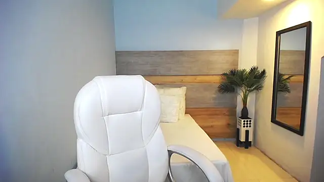 Snapshot of liseth_fox chatting on February 2025 07:21:01 PM liseth fox online show from February 2025 07:21:01 PM