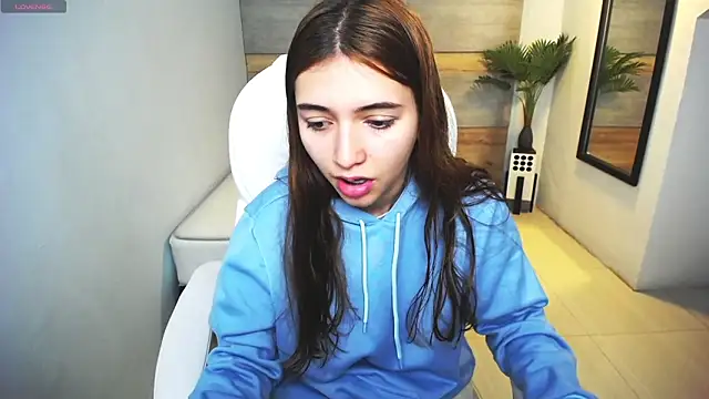 Snapshot of liseth_fox chatting on February 2025 12:17:02 PM liseth fox online show from February 2025 12:17:02 PM