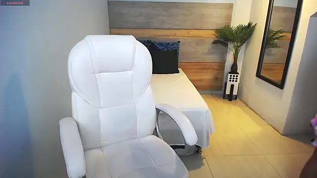 Snapshot of liseth_fox chatting on February 2025 02:09:02 AM liseth fox online show from February 2025 02:09:02 AM